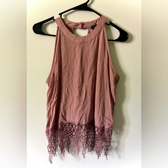 Rue21 NWT Halter Lace Detail Tank Top - Small - Picture 2 of 3